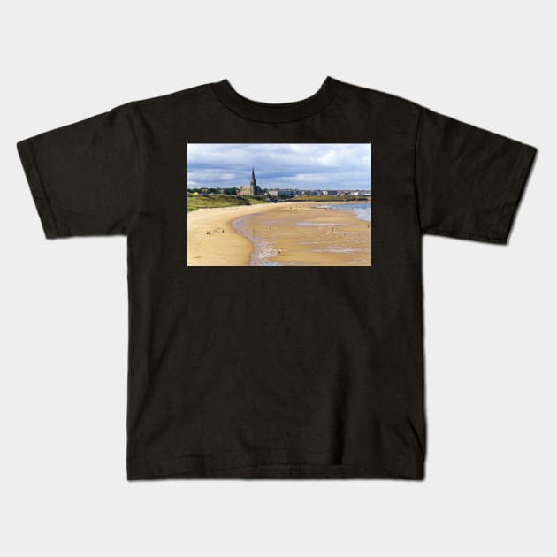 Long Sands Beach Tynemouth Kids T-Shirt by TMcG72